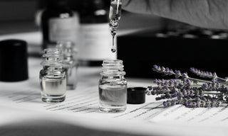 Mitos de la perfumería: lo que creemos… y lo que realmente ocurre